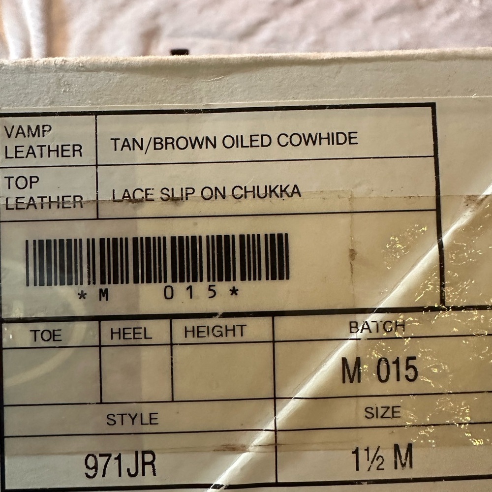 Justin Chukka shoes size 1.5 NEW - Picture 6 of 6